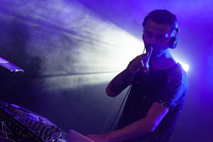 2007DJSURKI