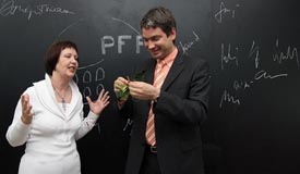 Zdenka Višković-Vukić (ravnateljica JU Pula Film Festival) i Boris Miletić (gradonačelnik Grada Pule i saborski zastupnik)